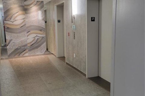 Copropriété à louer à Miami, Floride: 1 chambre, 73.3 m2 № 2024274 - photo 21