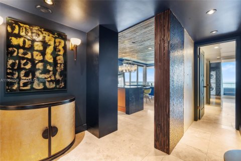Condominio en alquiler en Miami Beach, Florida, 2 dormitorios, 125.42 m2 № 2006191 - foto 20