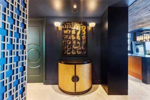 Condominio en alquiler en Miami Beach, Florida, 2 dormitorios, 125.42 m2 № 2006191 - foto 17