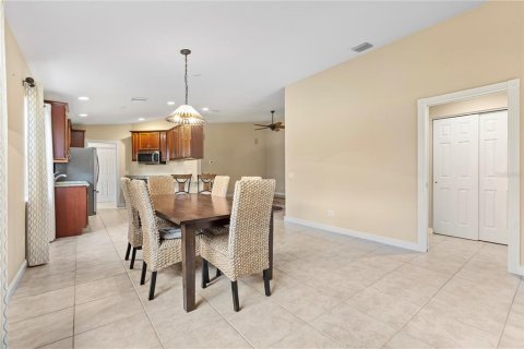 Duplex in Orlando, Florida 2 bedrooms, 158.68 sq.m. № 1899786 - photo 18