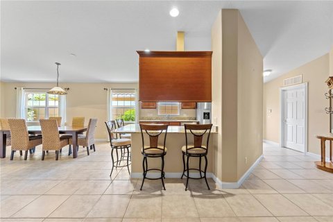 Duplex in Orlando, Florida 2 bedrooms, 158.68 sq.m. № 1899786 - photo 8