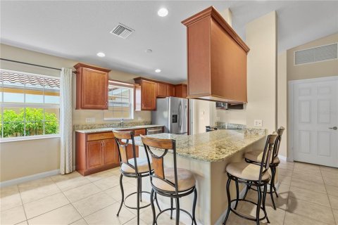 Duplex in Orlando, Florida 2 bedrooms, 158.68 sq.m. № 1899786 - photo 7