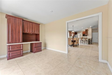 Duplex in Orlando, Florida 2 bedrooms, 158.68 sq.m. № 1899786 - photo 21