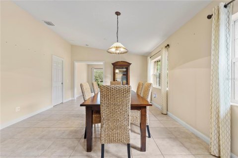 Duplex in Orlando, Florida 2 bedrooms, 158.68 sq.m. № 1899786 - photo 19