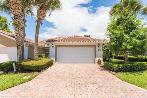 Duplex in Orlando, Florida 2 bedrooms, 158.68 sq.m. № 1899786 - photo 1