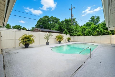 Casa en venta en Orlando, Florida, 3 dormitorios, 180.88 m2 № 1914880 - foto 7