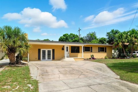 Casa en venta en Orlando, Florida, 3 dormitorios, 180.88 m2 № 1914880 - foto 4