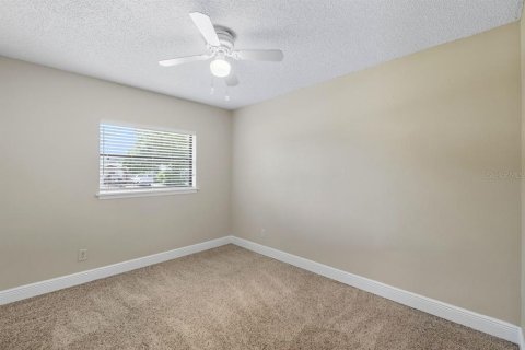 Casa en venta en Orlando, Florida, 3 dormitorios, 180.88 m2 № 1914880 - foto 27