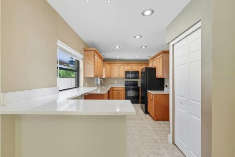 Casa en venta en Orlando, Florida, 3 dormitorios, 180.88 m2 № 1914880 - foto 14