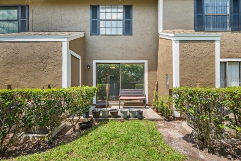 Adosado en venta en Tampa, Florida, 2 dormitorios, 102.56 m2 № 1751426 - foto 19