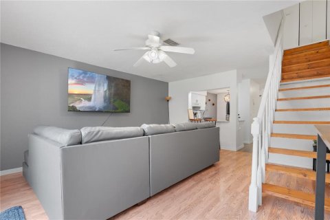 Adosado en venta en Tampa, Florida, 2 dormitorios, 102.56 m2 № 1751426 - foto 4