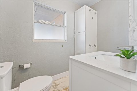 Casa en venta en Sarasota, Florida, 3 dormitorios, 141.03 m2 № 1556695 - foto 24