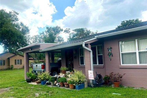 Casa en venta en Tampa, Florida, 2 dormitorios, 80.17 m2 № 1912673 - foto 4