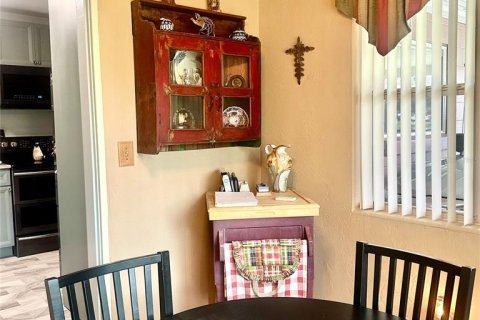 Casa en venta en Tampa, Florida, 2 dormitorios, 80.17 m2 № 1912673 - foto 29
