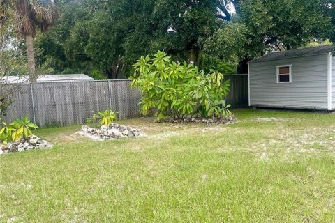 Casa en venta en Tampa, Florida, 2 dormitorios, 80.17 m2 № 1912673 - foto 14