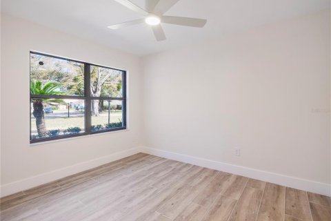 Casa en venta en Orlando, Florida, 4 dormitorios, 232.53 m2 № 1612922 - foto 24