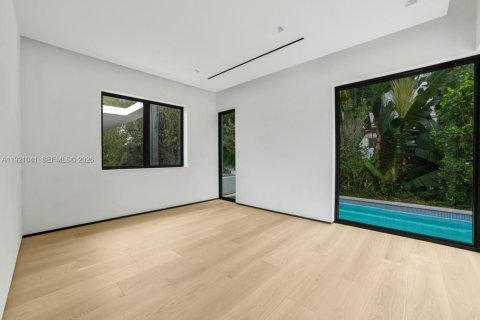 Купить виллу или дом в Майами-Бич, Флорида 4 спальни, 256.5м2, № 2043491 - фото 6