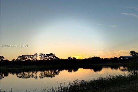 Купить коммерческую недвижимость в Виро-Бич, Флорида № 1958433 - фото 30