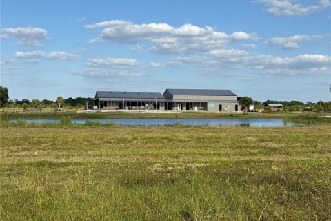 Купить коммерческую недвижимость в Виро-Бич, Флорида № 1958433 - фото 17