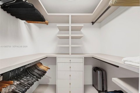 Copropriété à louer à Miami, Floride: 2 chambres, 126.07 m2 № 2048768 - photo 28