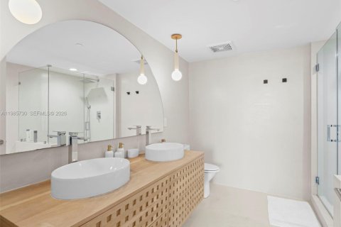 Copropriété à louer à Miami, Floride: 2 chambres, 126.07 m2 № 2048768 - photo 26