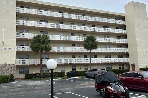 Кондоминиум с 2 спальнями в Дания-Бич, Флорида № 2010672