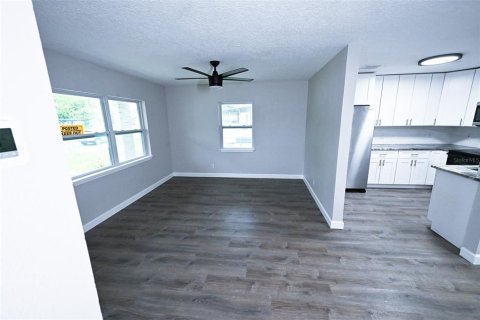 House in Jacksonville, Florida 3 bedrooms, 94.76 sq.m. № 1733286 - photo 5