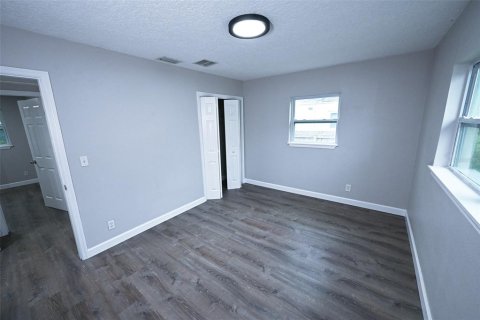 House in Jacksonville, Florida 3 bedrooms, 94.76 sq.m. № 1733286 - photo 12