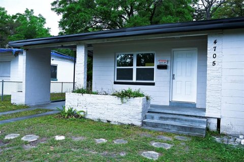 House in Jacksonville, Florida 3 bedrooms, 94.76 sq.m. № 1733286 - photo 2