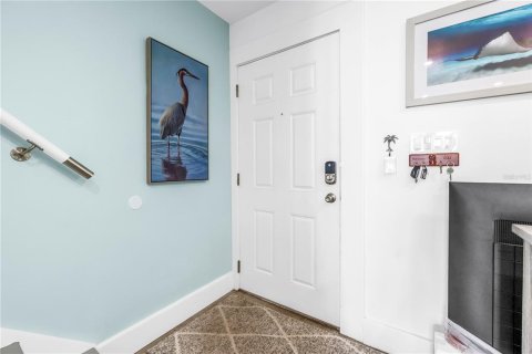 Touwnhouse à vendre à Saint Petersburg, Floride: 1 chambre, 86.68 m2 № 1906984 - photo 5