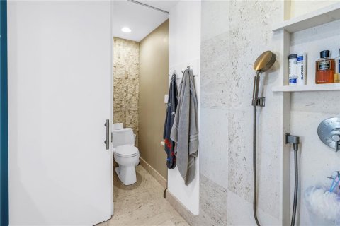 Touwnhouse à vendre à Saint Petersburg, Floride: 1 chambre, 86.68 m2 № 1906984 - photo 28