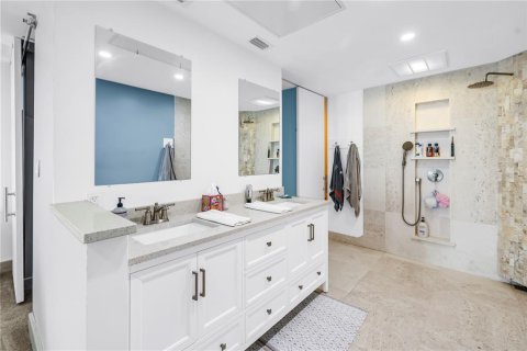 Touwnhouse à vendre à Saint Petersburg, Floride: 1 chambre, 86.68 m2 № 1906984 - photo 27