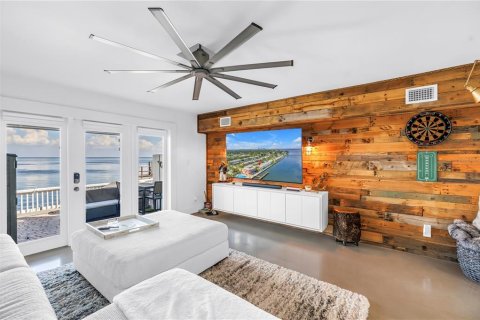 Touwnhouse à vendre à Saint Petersburg, Floride: 1 chambre, 86.68 m2 № 1906984 - photo 19