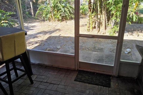 House in Port Charlotte, Florida 2 bedrooms, 121.14 sq.m. № 1886993 - photo 27