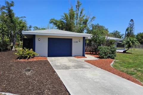 House in Port Charlotte, Florida 2 bedrooms, 121.14 sq.m. № 1886993 - photo 4