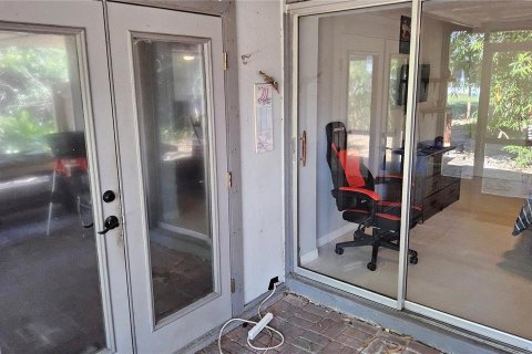 House in Port Charlotte, Florida 2 bedrooms, 121.14 sq.m. № 1886993 - photo 26
