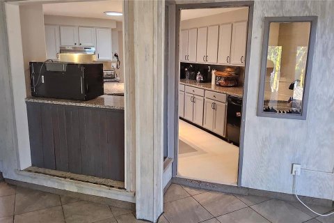 House in Port Charlotte, Florida 2 bedrooms, 121.14 sq.m. № 1886993 - photo 28