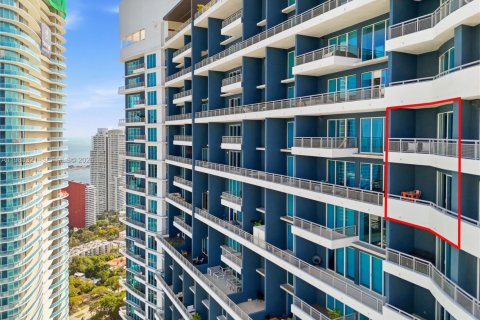 Copropriété à vendre à Miami, Floride: 1 chambre, 66.98 m2 № 2046487 - photo 2