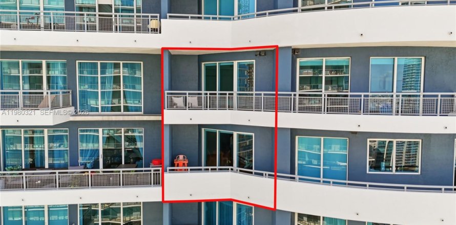 Condo à Miami, Floride, 1 chambre  № 2046487