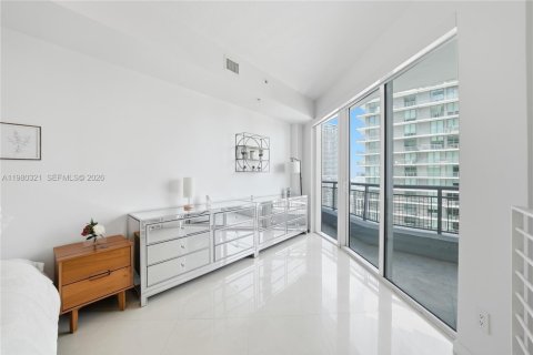 Copropriété à vendre à Miami, Floride: 1 chambre, 66.98 m2 № 2046487 - photo 17