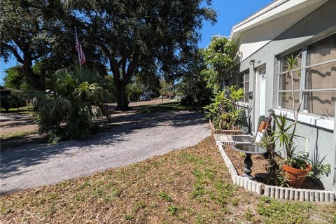 Villa ou maison à vendre à Saint Petersburg, Floride: 2 chambres, 89.19 m2 № 2419240 - photo 3