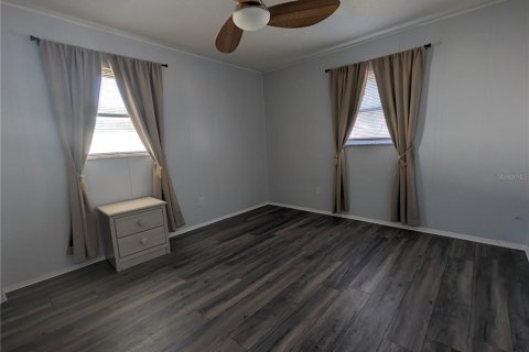 Villa ou maison à vendre à Saint Petersburg, Floride: 2 chambres, 89.19 m2 № 2419240 - photo 12