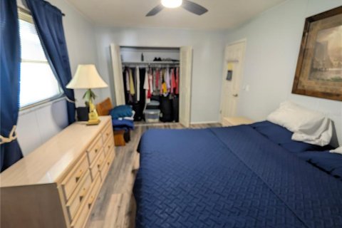 Villa ou maison à vendre à Saint Petersburg, Floride: 2 chambres, 89.19 m2 № 2419240 - photo 11