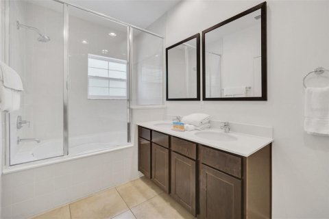 Touwnhouse à vendre à Kissimmee, Floride: 2 chambres, 125.42 m2 № 1539142 - photo 6