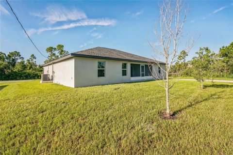Casa en venta en Port Charlotte, Florida, 4 dormitorios, 170.94 m2 № 1917983 - foto 29