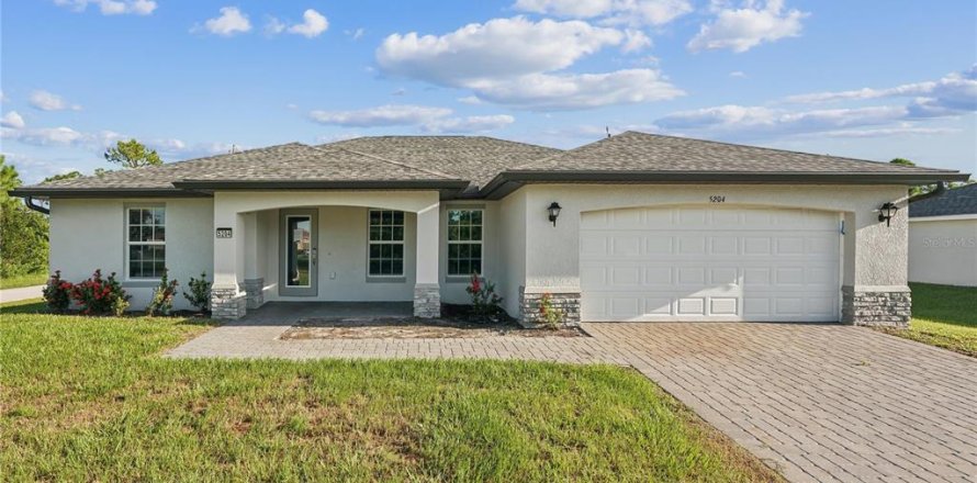 Casa en Port Charlotte, Florida 4 dormitorios, 170.94 m2 № 1917983