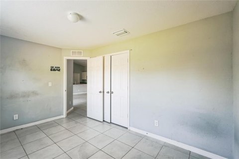 Casa en venta en Port Charlotte, Florida, 4 dormitorios, 170.94 m2 № 1917983 - foto 25