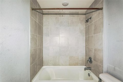 Casa en venta en Port Charlotte, Florida, 4 dormitorios, 170.94 m2 № 1917983 - foto 13