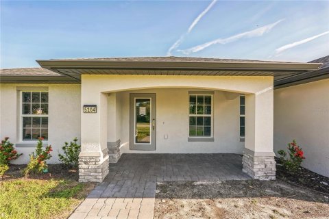 Casa en venta en Port Charlotte, Florida, 4 dormitorios, 170.94 m2 № 1917983 - foto 3