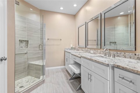 Villa ou maison à vendre à North Port, Floride: 2 chambres, 153.94 m2 № 2285423 - photo 30
